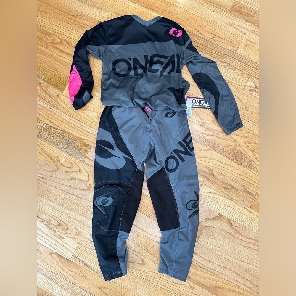 ONEAL women’s moto dirtbike riding gear. Size 1/2 brand new with tags